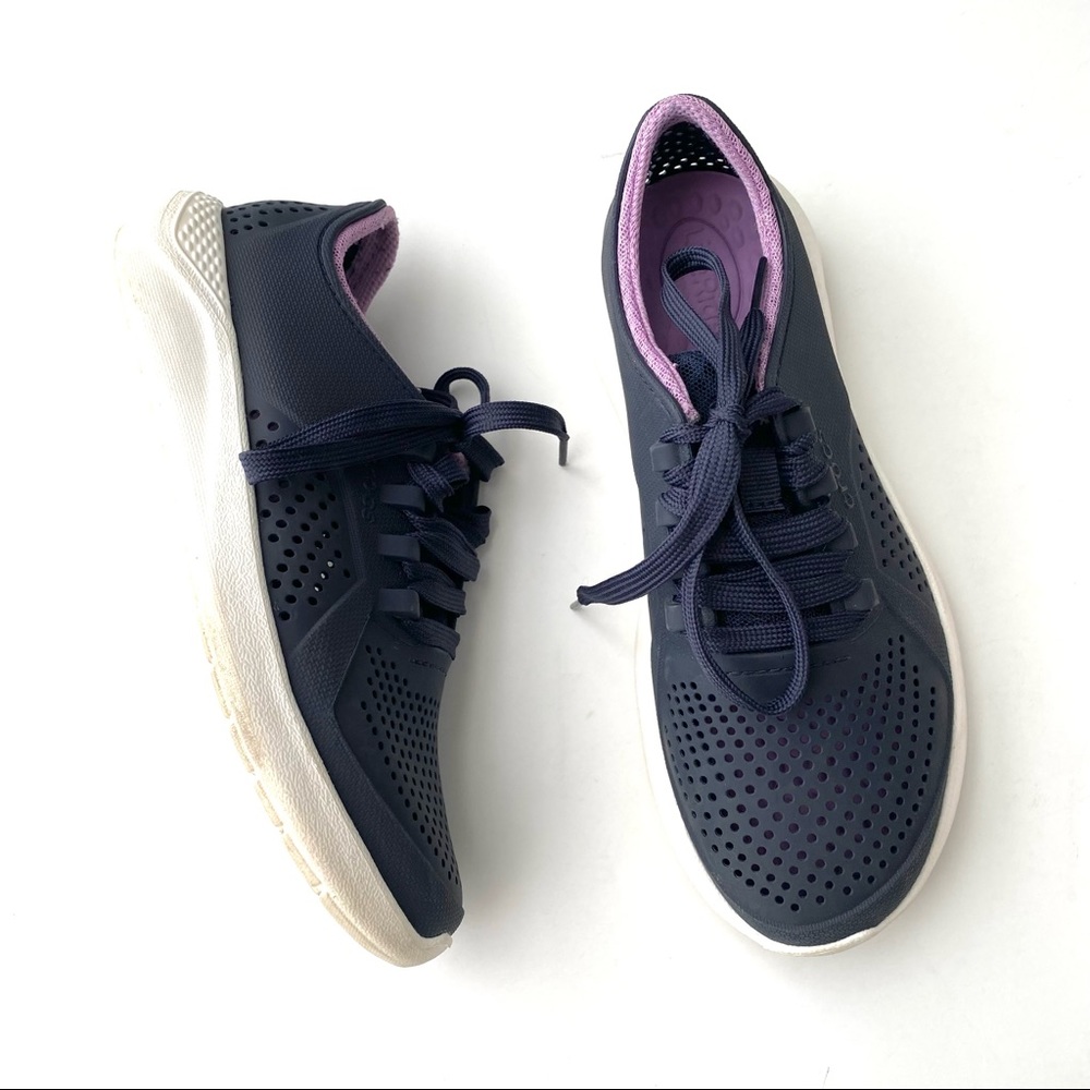 CROCS Literide $60 Womens 6 Navy Orchid Waterproof Lace Up Sneakers Shoes